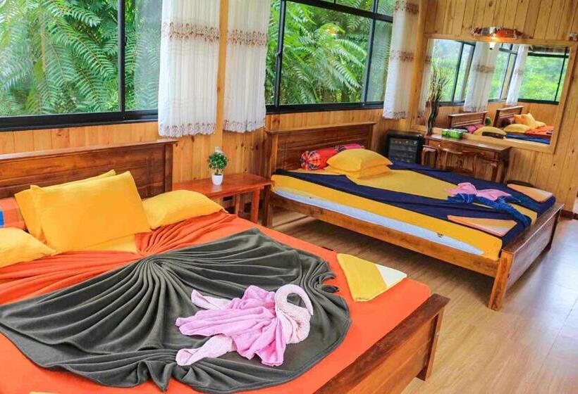 豪华家庭房间, Tea Forest Lodge