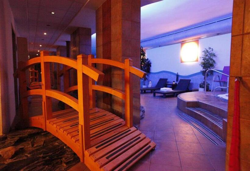 اتاق استاندارد یک نفره, Wellness Hotel Staré Město