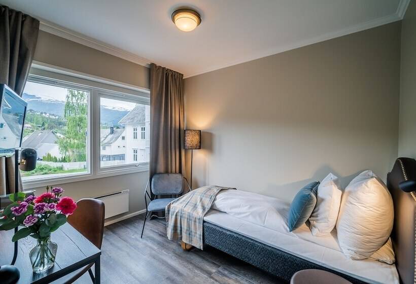 Номер Стандарт Индивидуальный, Gloppen Hotell   By Classic Norway Hotels