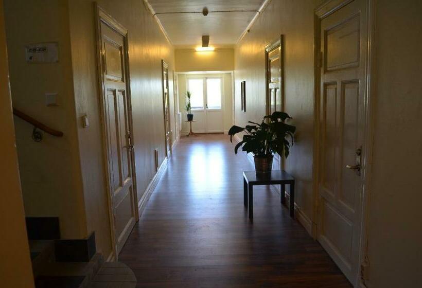 חדר סטנדרט לשלושה, Lyckåhem Lågprishotell Och Vandrarhem