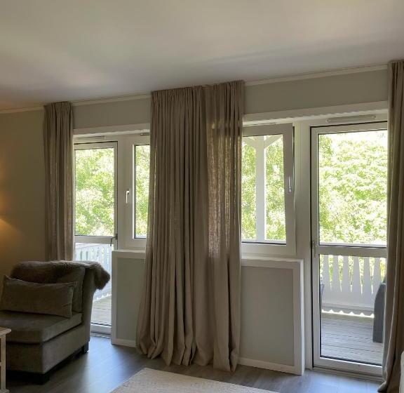 Полулюкс с Балконом, Hankø Hotell & Spa