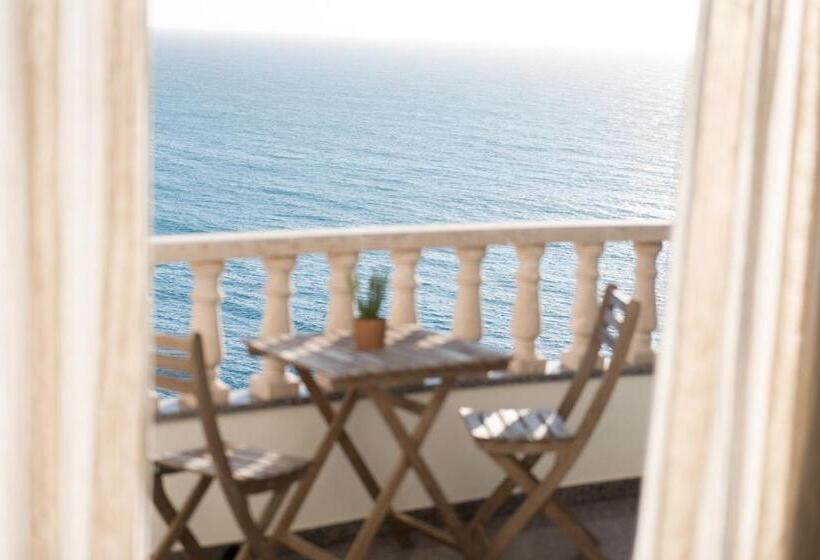 Suite cu Vedere la Mare, Laneez Ericeira Surf House