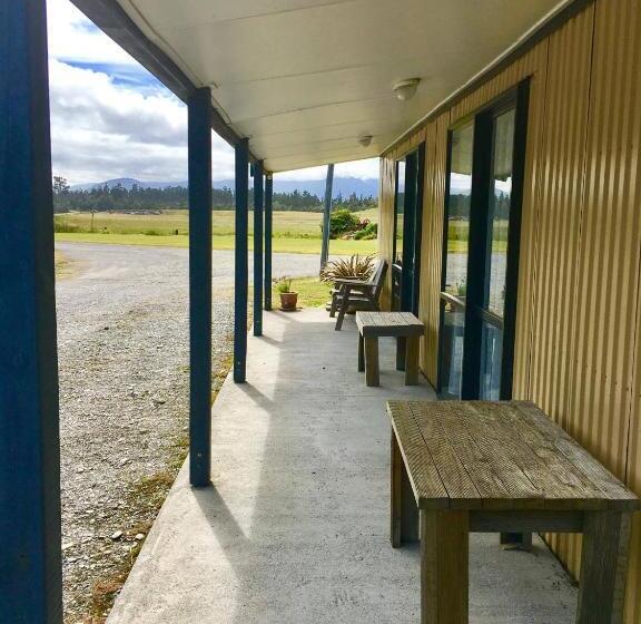Апартаменты 1 Спальня, Bay Road Motels