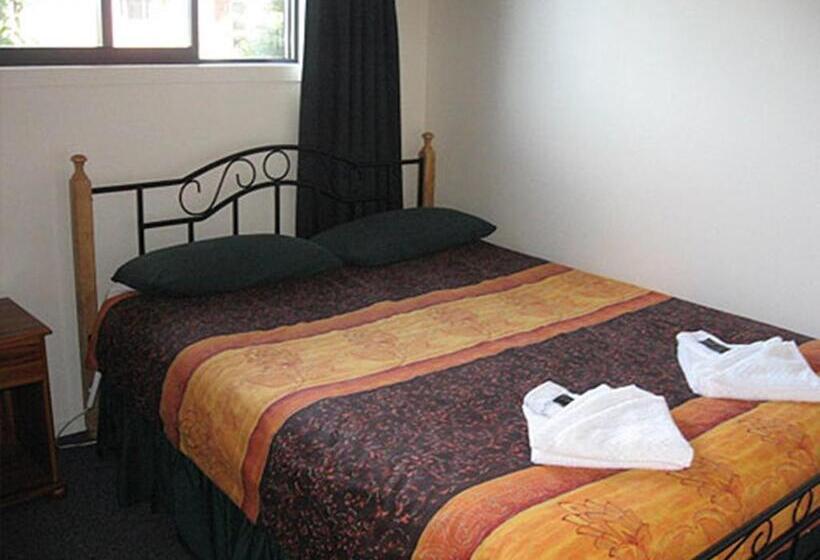 Апартаменты 2 Спальни, Bay Road Motels