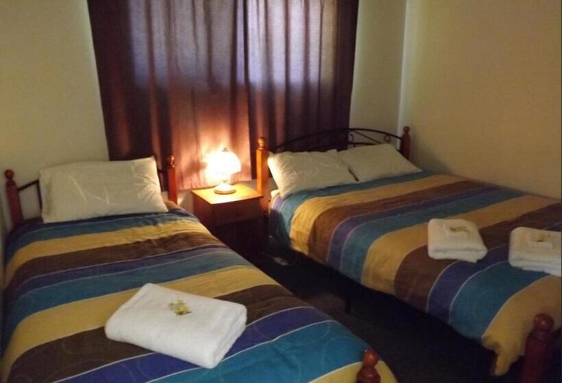 Апартаменты 2 Спальни, Bay Road Motels