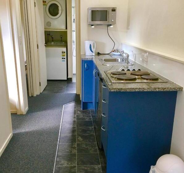 Апартаменты 2 Спальни, Bay Road Motels