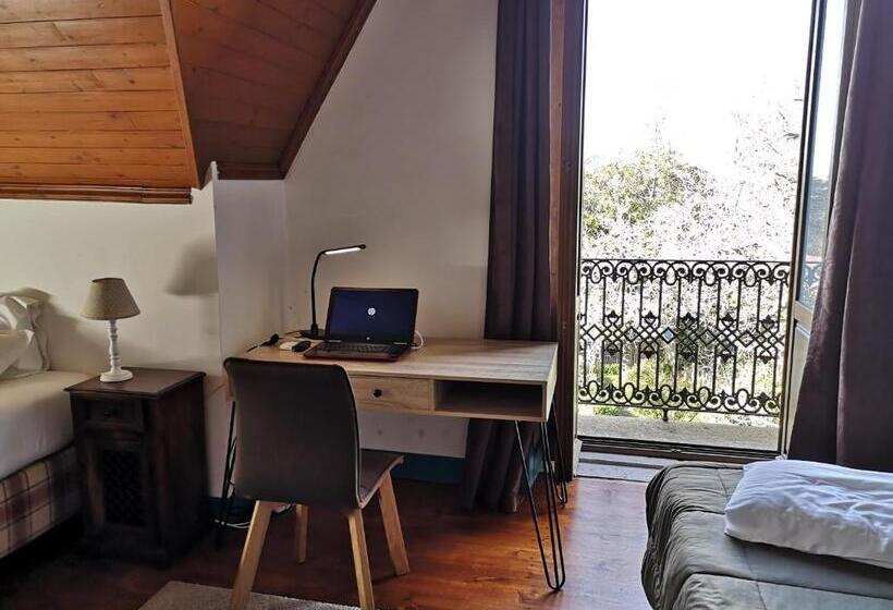 ガーデンビュースーペリアールーム, Guest House Villa Dos Poetas