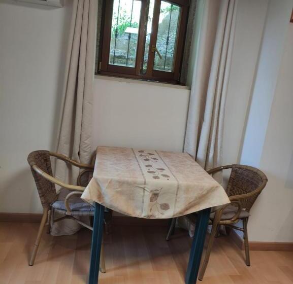 エコノミーワンルーム, Guest House Villa Dos Poetas