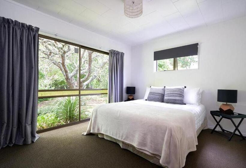 Дом 4 Спальни, Te Mata Views Resort