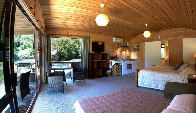 Шале 1 Спальня, The Rocks Chalets