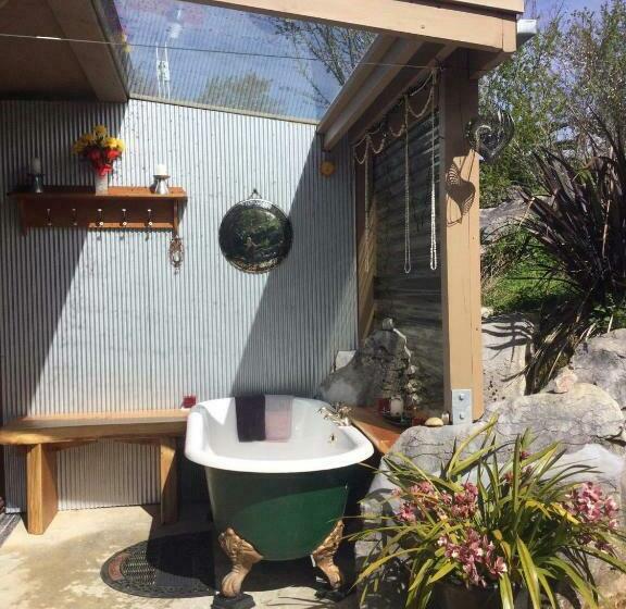 Шале 1 Спальня, The Rocks Chalets