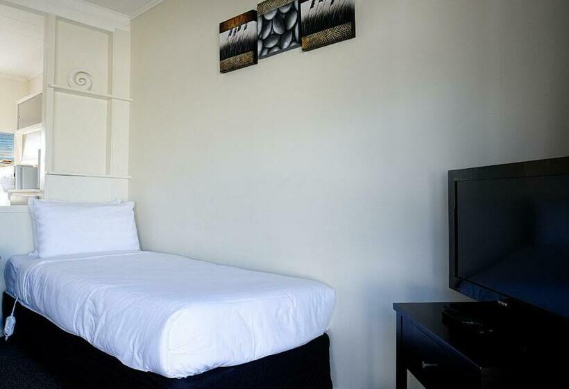 Семейный Номер, Tairua Shores Motel