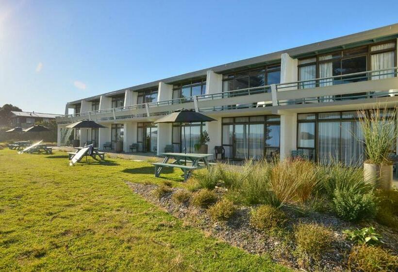 Апартаменты 1 Спальня Нижний Этаж, Whispering Sands Beachfront Motel