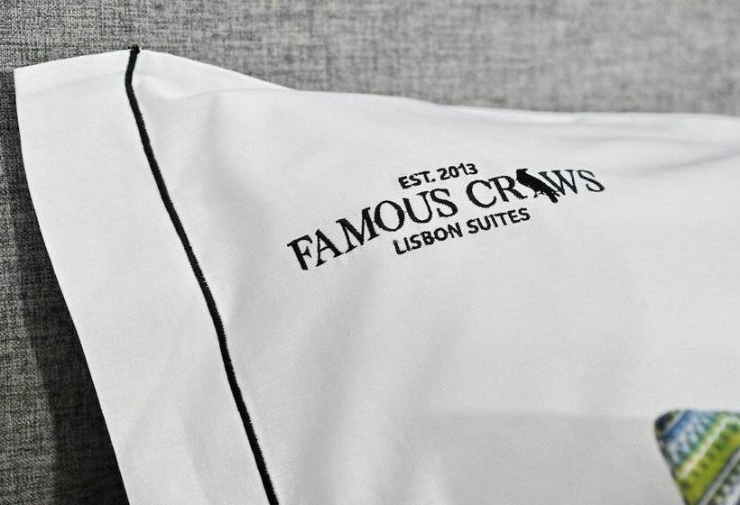 Escritório Estándar, Famous Crows Lisbon Suites