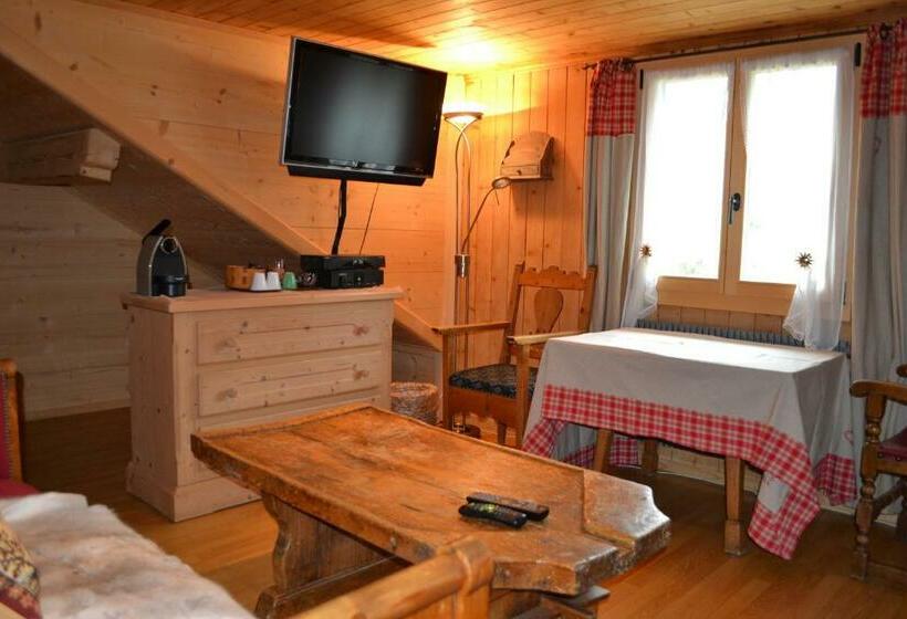 سوییت با چشم‌انداز کوه, B&b Rosaly