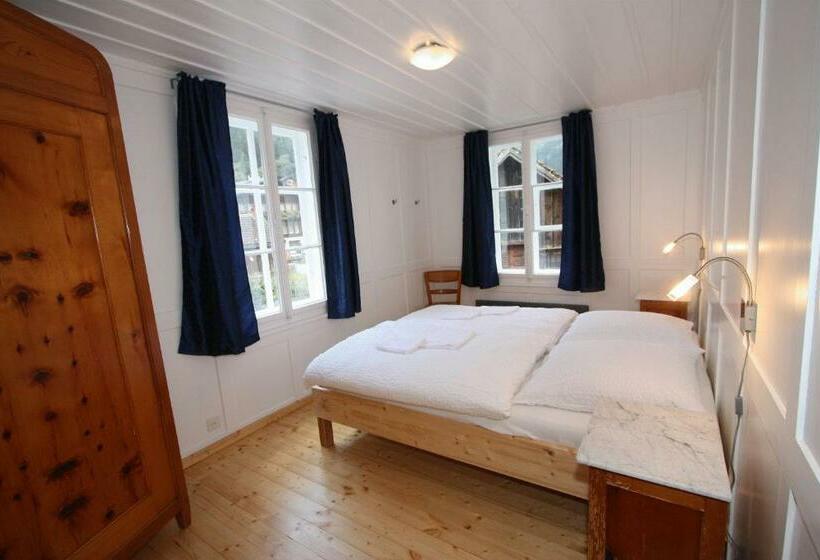 Семейный Номер, Chalet Hotel Krone