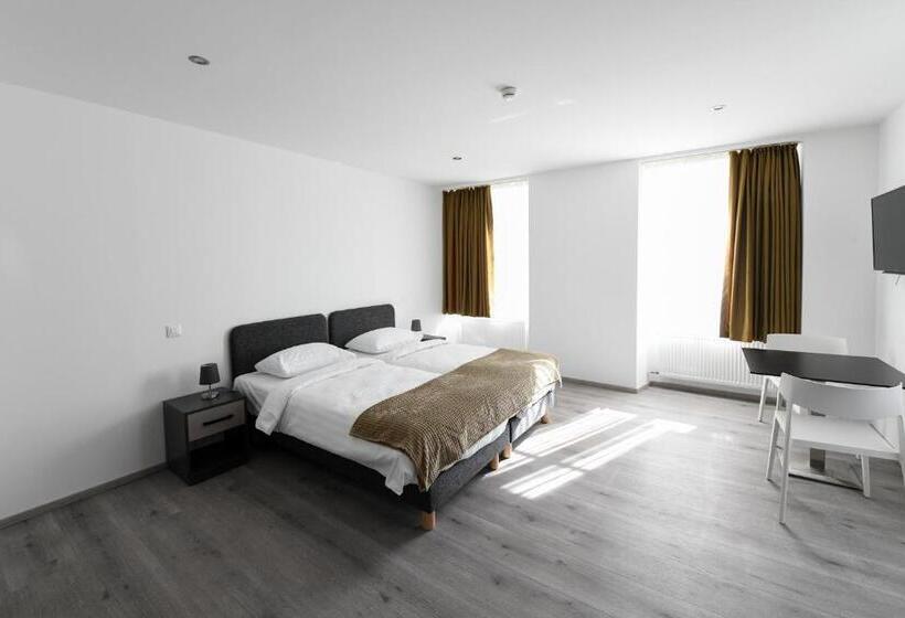 Студио Comfort, De France