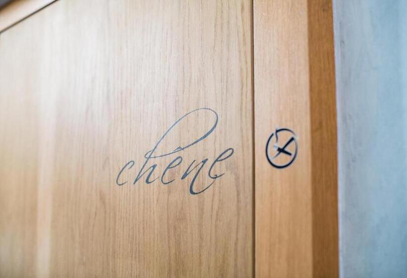 Номер Стандарт, Hôtel De La Poste Sierre