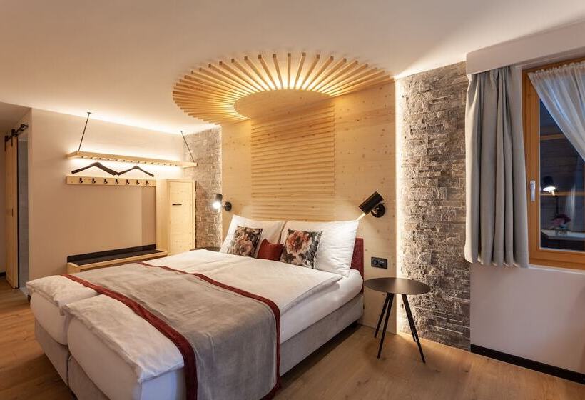 Номер Стандарт, Sonne Andermatt Swiss Quality