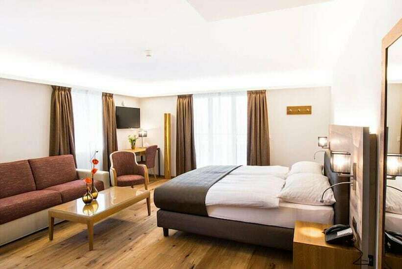 Полулюкс, Romantik Hotel Le Vignier