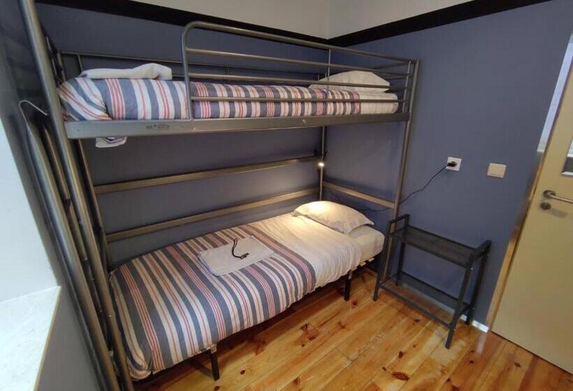 اتاق اکونومی, Sardines And Friends Hostel 04