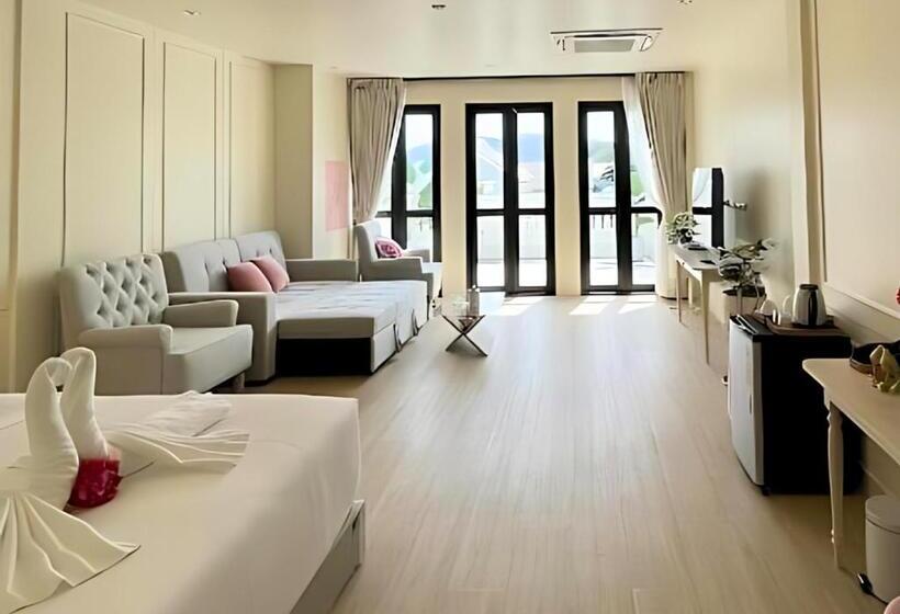 Люкс, Hawa House Phuket