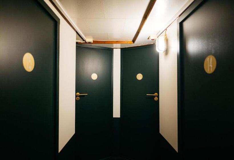 Quarto Triplo Estandar, Botel Maastricht