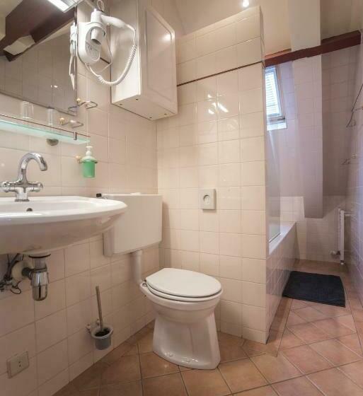 Standard Triple Room, Faber