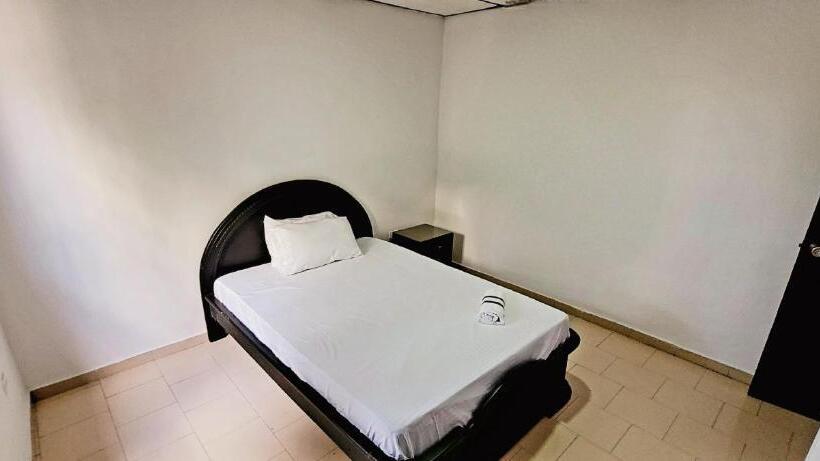 Апартаменты 3 Спальни, Apartahotel Hefziba