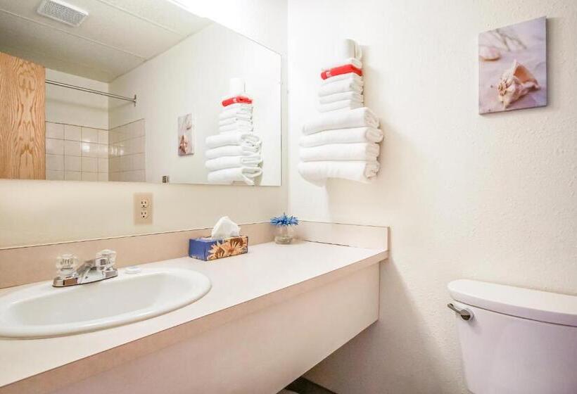 Номер Стандарт, Gables Motel