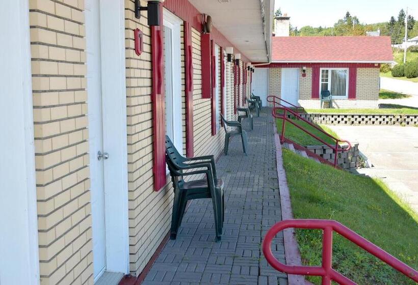 Номер Стандарт Вид на Горы, Motel Et Chalets Bo Fleuve Evangeline