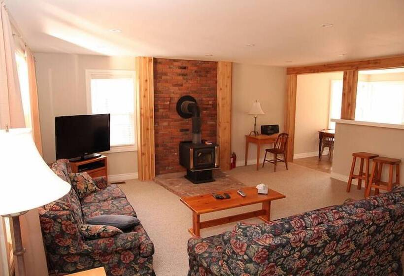 1间卧室的房子, Patterson Kaye Resort On Lake Muskoka