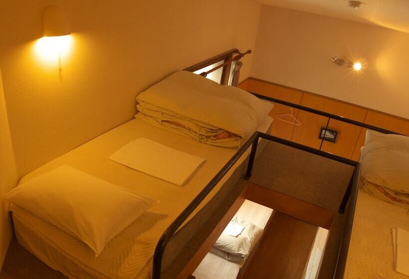 标准四人间共用浴室, Kussharo Genya Youth Guesthouse