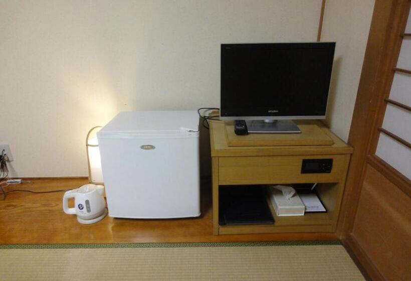 Четырехместный Номер Стандарт, Hiroshima International Youth House Jms Aster Plaza