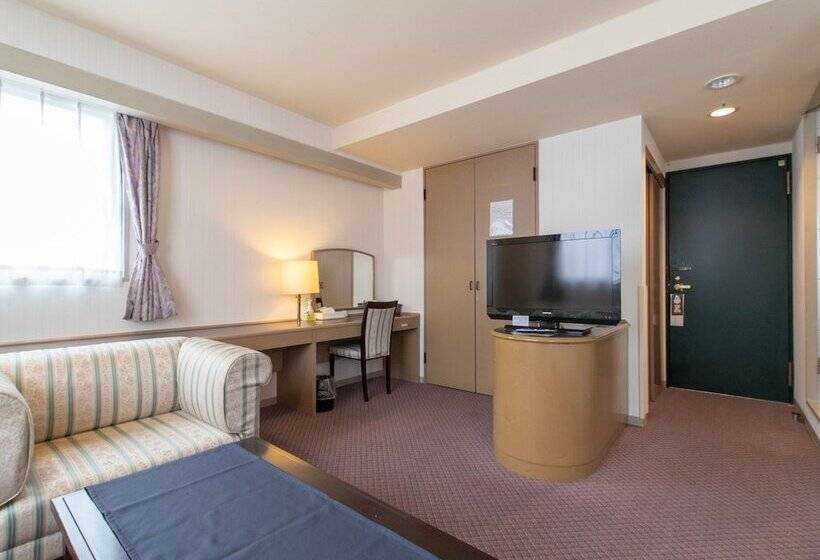 Номер Deluxe, Nagasaki Orion