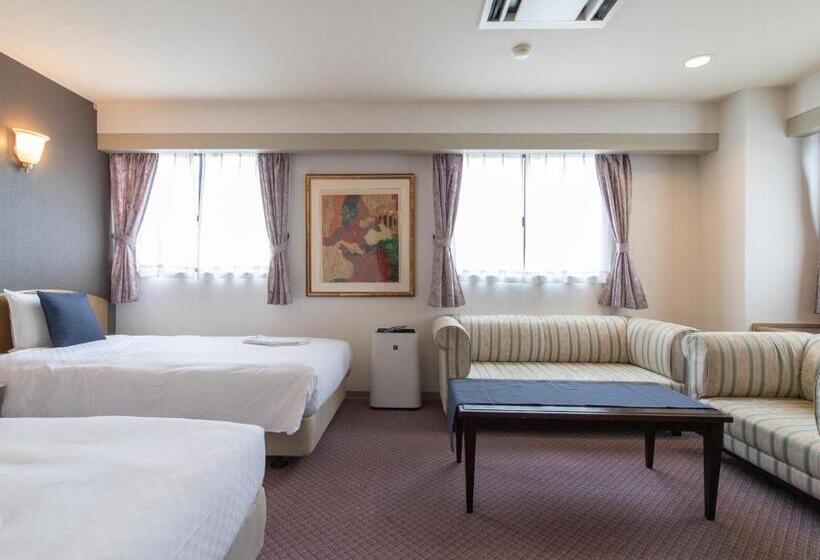 Номер Deluxe, Nagasaki Orion