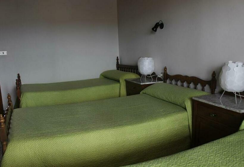 מיטה בחדר משותף, Albergue Turistico Silleda