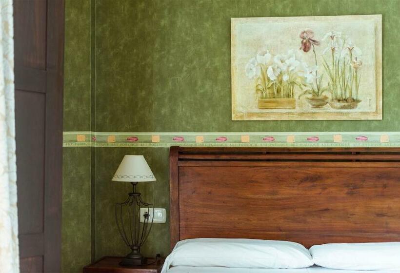 Полулюкс, El Tiempo Recobrado   Hotel De Silencio Y Relax