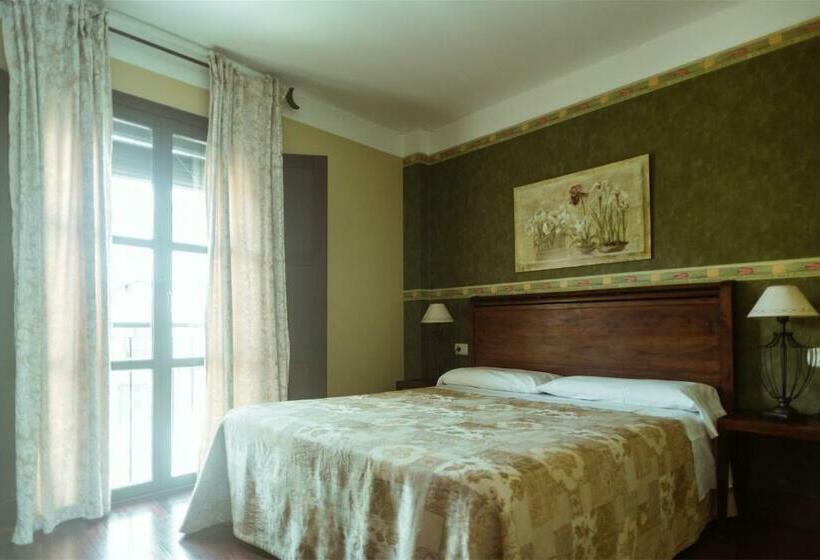 جناح جونيور, El Tiempo Recobrado   Hotel De Silencio Y Relax