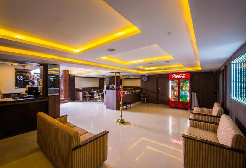 Номер Стандарт, Plazza Hotel , Trichy