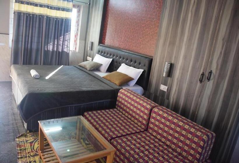 带阳台套房, Vinodhara Guesthouse