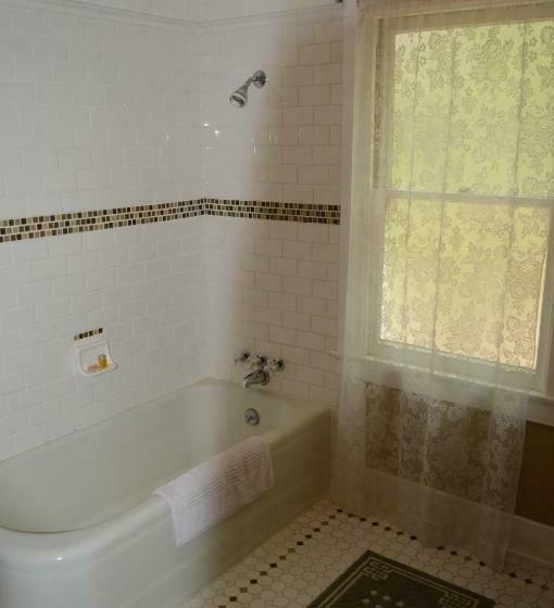 Семейный Номер, Glen Morey Country House B & B Inn