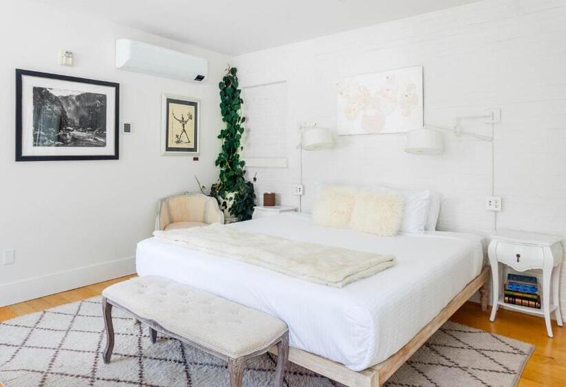 Номер Премиум, Argos Inn   Ithaca S Boutique