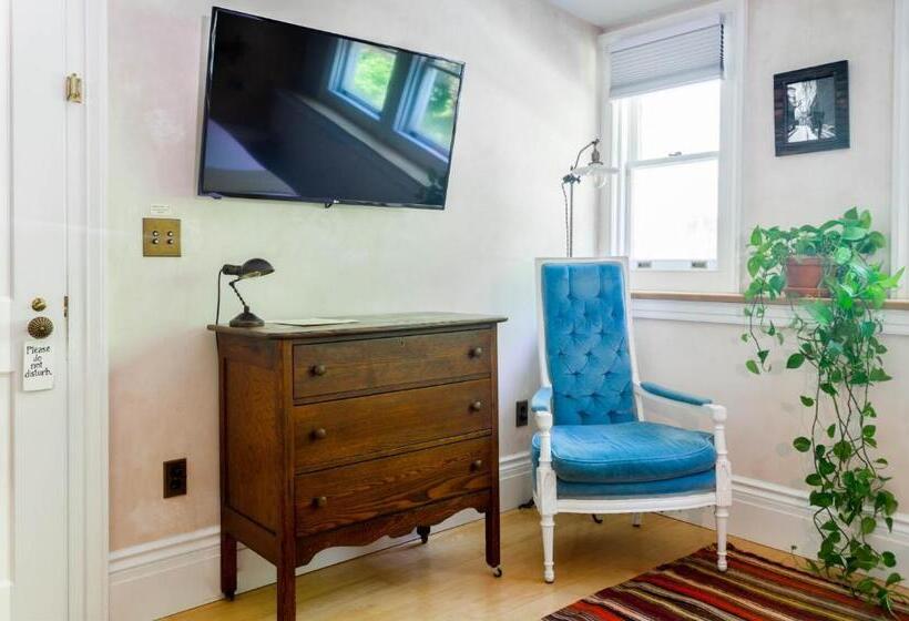 Студио Стандарт Кровать Кинг, Argos Inn   Ithaca S Boutique