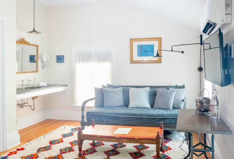 Номер Стандарт, Argos Inn   Ithaca S Boutique