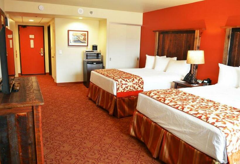 Номер Deluxe, Hoover Dam Lodge