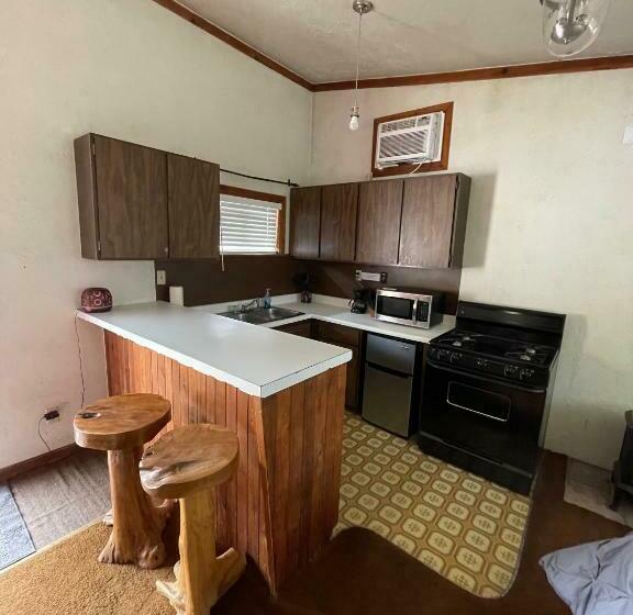 Люкс, Adventures Vacation Rentals