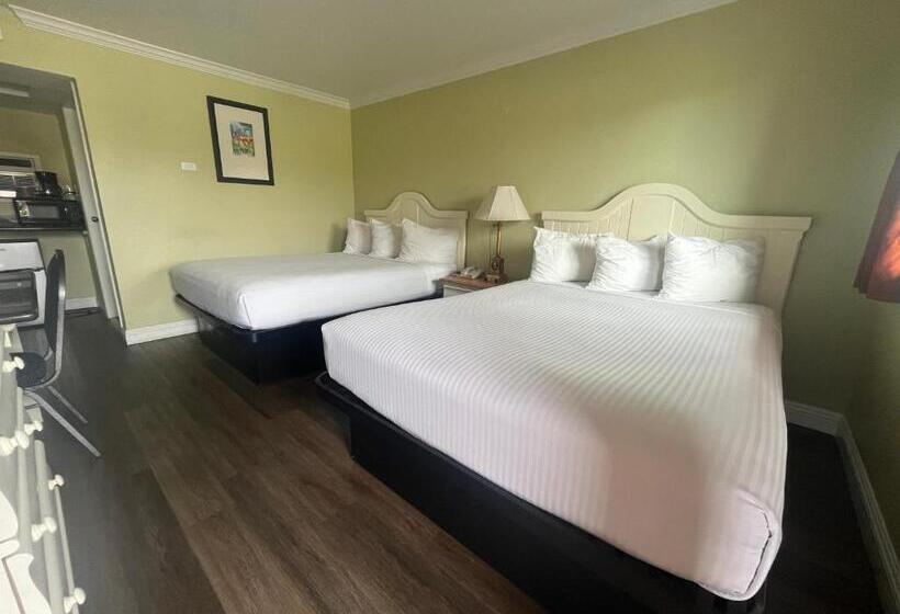Номер Стандарт, American Inn   Grover Beach   Pismo Beach