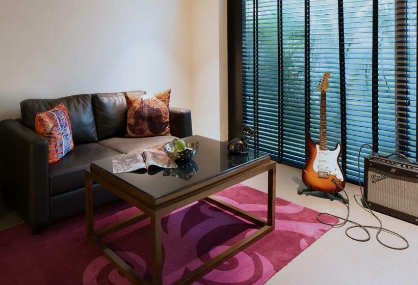 Студия Стандарт, Hard Rock Hotel Goa Calangute