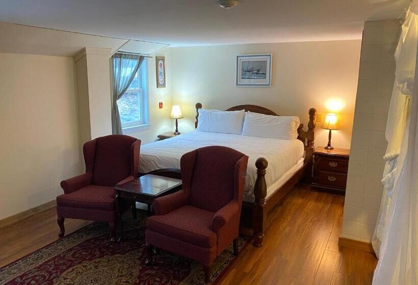Номер Deluxe Кровать Кинг, Bromley View Inn